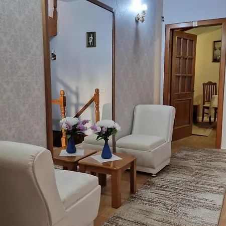Korani Bed & Breakfast *
