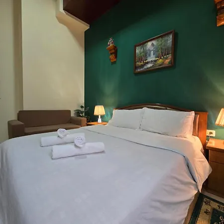 Bed & Breakfast Korani Tirana