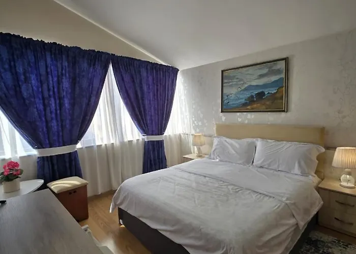 Korani 3* Tirana